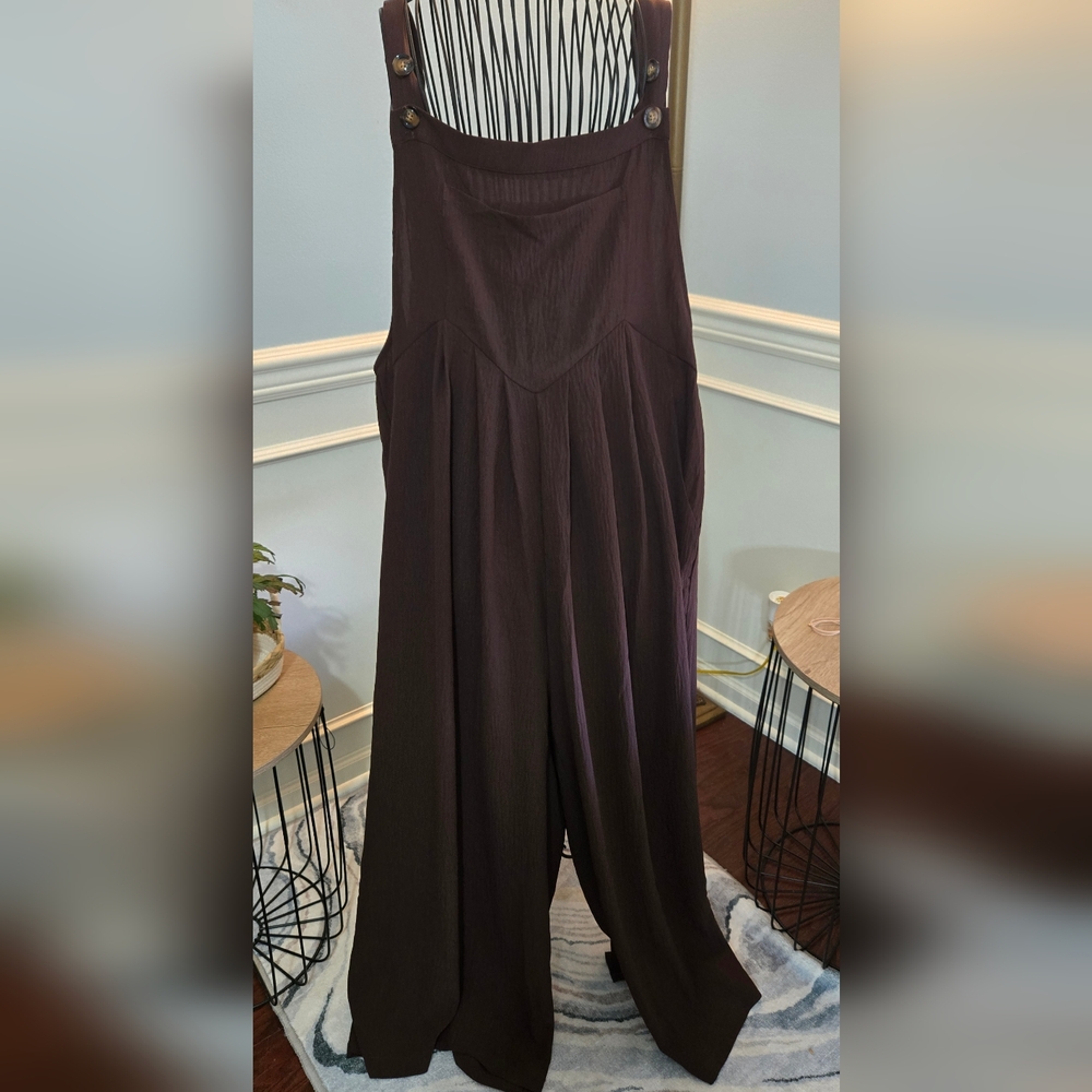Chic Women's Wide Leg Jumpsuit With Pockets in Deep Brown